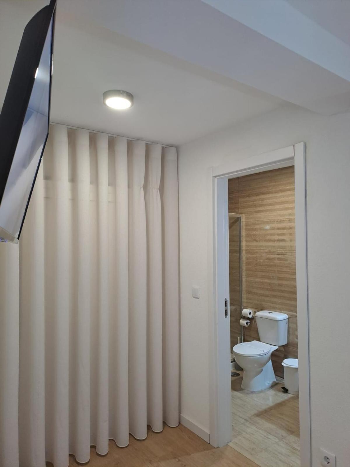 Vista Castelo Bed & Breakfast Serta Luaran gambar