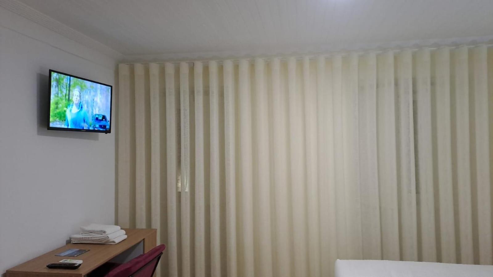 Vista Castelo Bed & Breakfast Serta Luaran gambar