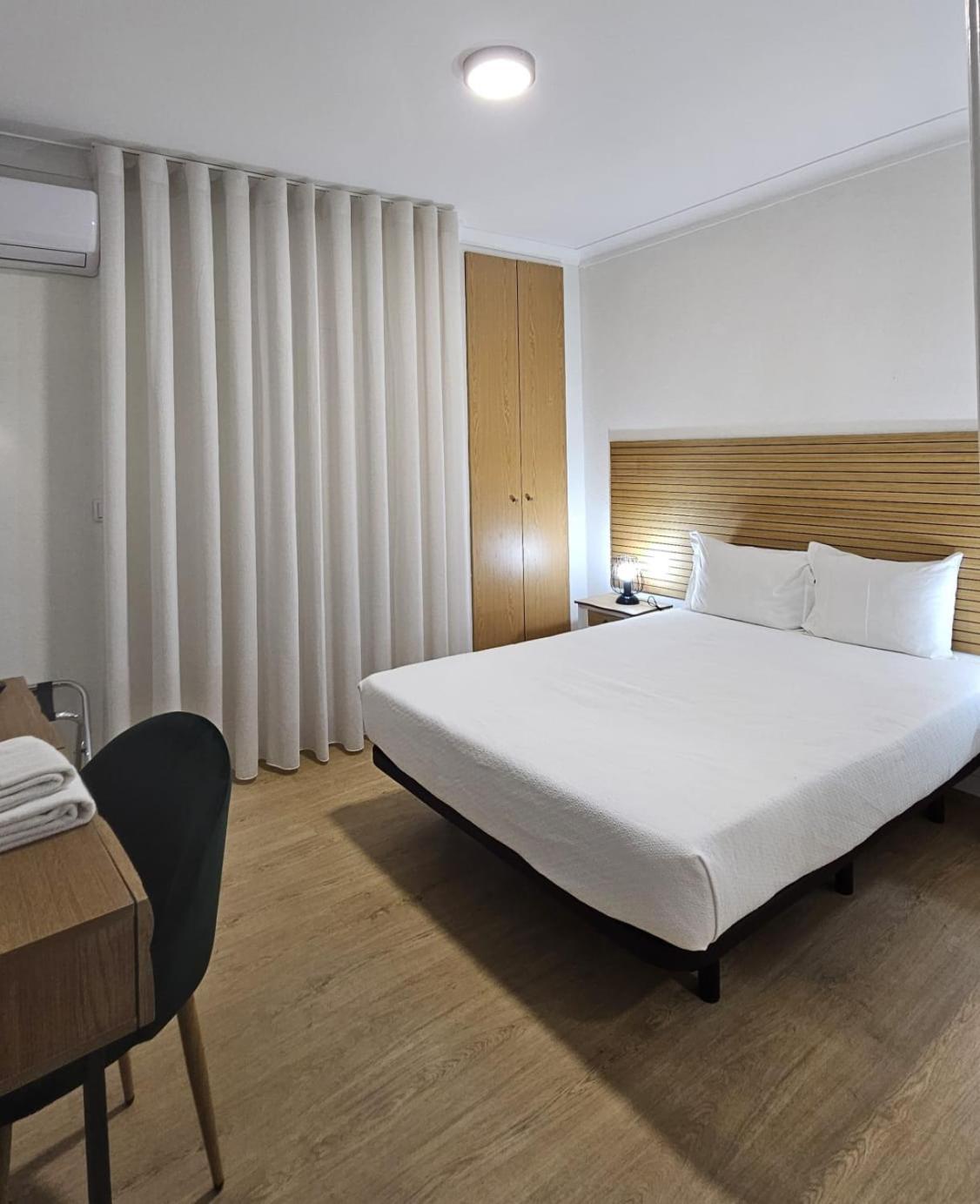 Vista Castelo Bed & Breakfast Serta Luaran gambar