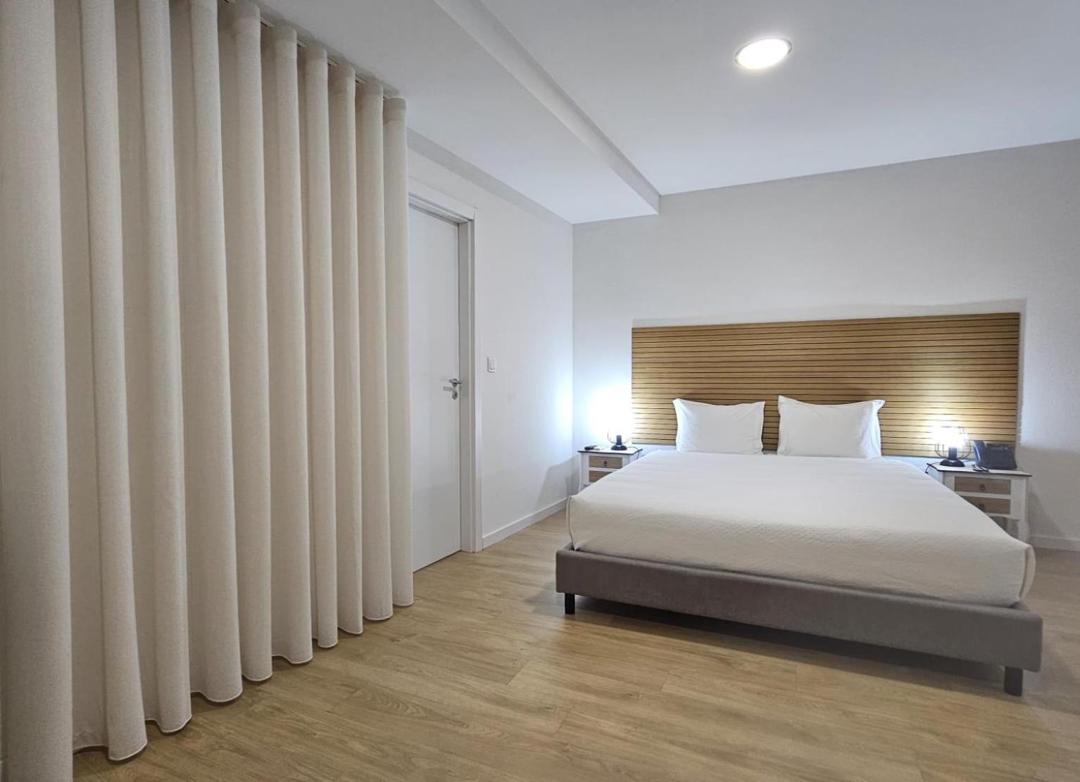 Vista Castelo Bed & Breakfast Serta Luaran gambar