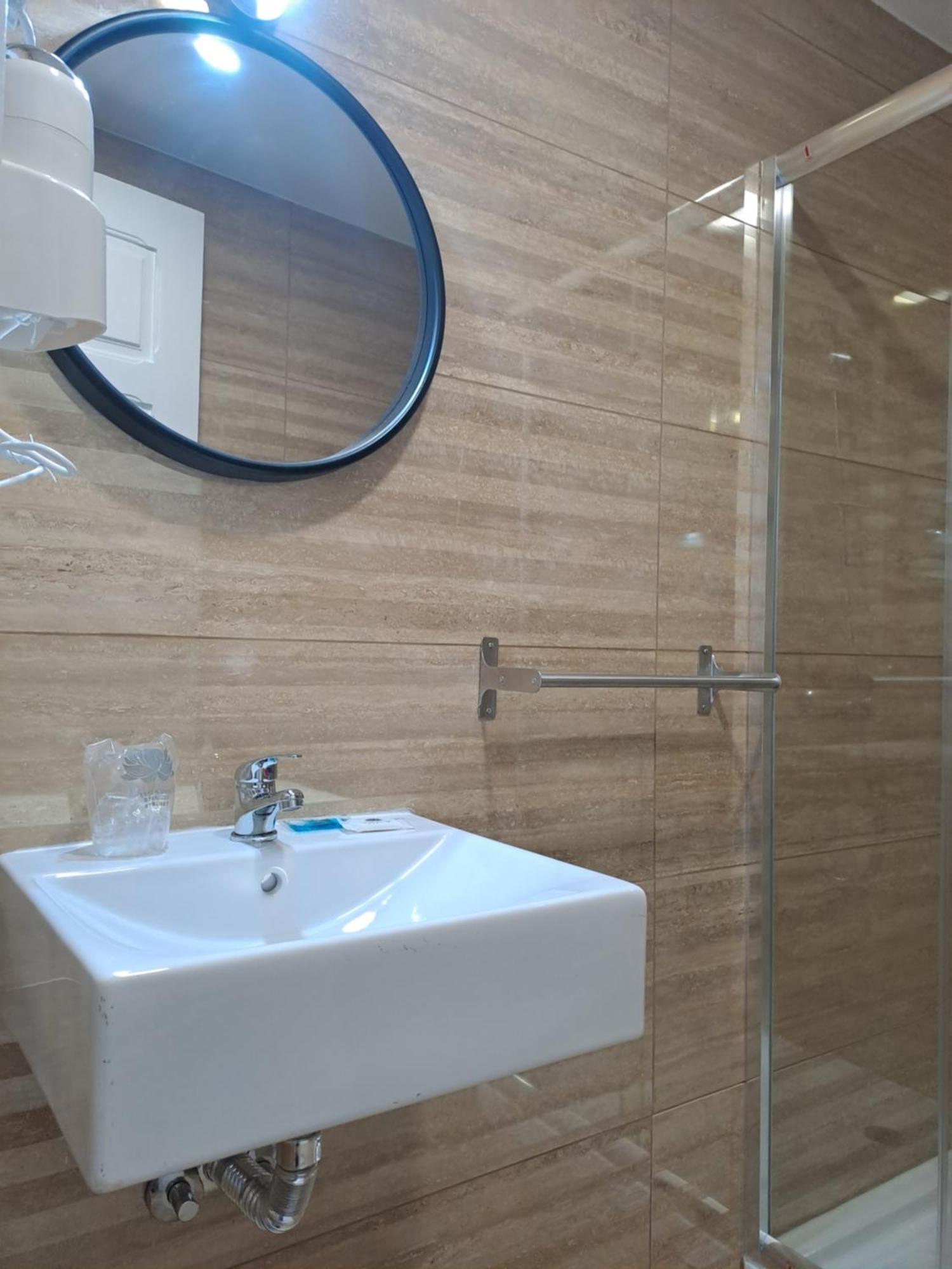 Vista Castelo Bed & Breakfast Serta Luaran gambar