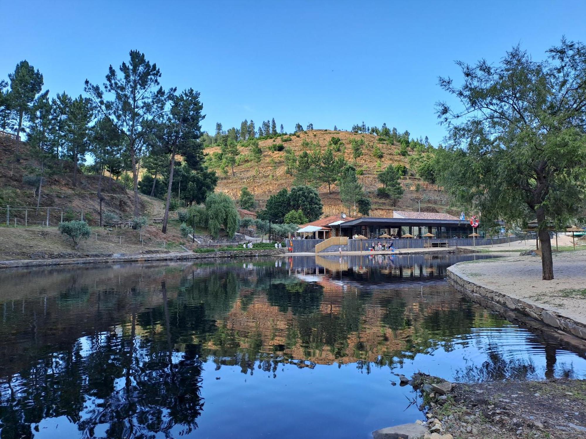 Vista Castelo Bed & Breakfast Serta Luaran gambar