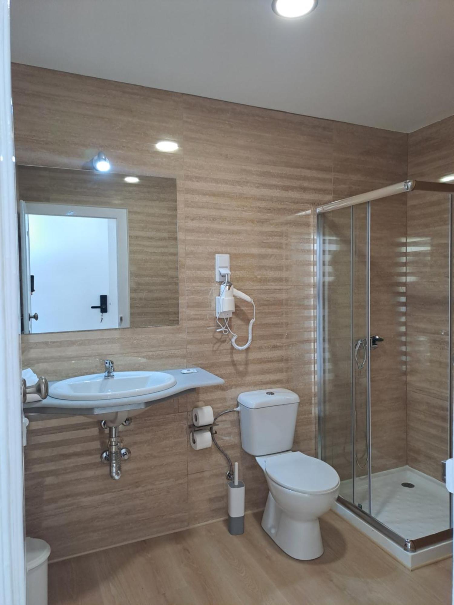 Vista Castelo Bed & Breakfast Serta Luaran gambar